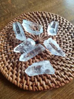 クリスタル水晶原石 7個セット