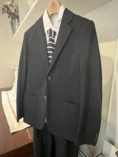 UNIQLOスーツジャケット　シャツ　ネックタイ、パンツ セット150 ネイビー