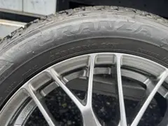 BRIDGESTONE TURANZA 205/55R16 タイヤホイールのサムネイル