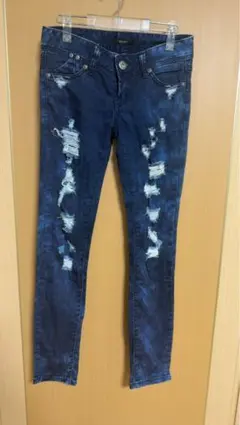 Item thumbnail for item abd158f6-c4ca-4f68-b25b-14316342a433