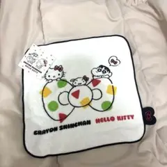 【新品タグ付き】ハローキティ×クレヨンしんちゃんコラボハンカチ