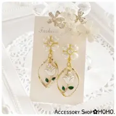 ビジュー♡ハンドメイドピアスorイヤリング♡フープ.ローズ・:*♡