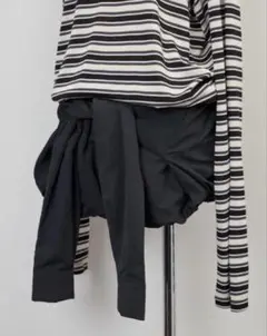 ロザリームーン　スカート