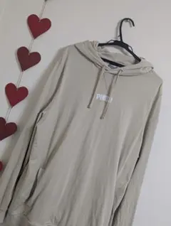 定価6000円弱 PUMA ベージュ フード付きパーカー 大きいサイズ