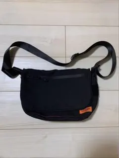 UNIVERSAL OVERALL ミニショルダーバッグのサムネイル
