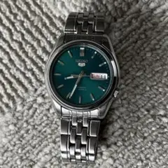 Item thumbnail for item e759b8a1-b200-4570-a914-e02fb34df4be