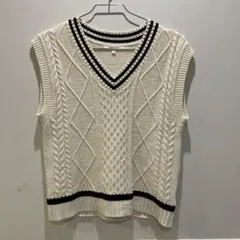 Item thumbnail for item 062b412f-a2d1-4fce-a718-336203d121c4