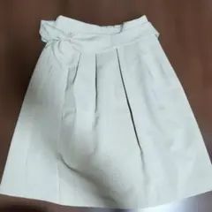 【美品】テチチ　スカート　膝丈　Aライン【techichi】のサムネイル