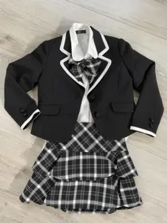 値下げしました‼︎女の子 フォーマルスーツ