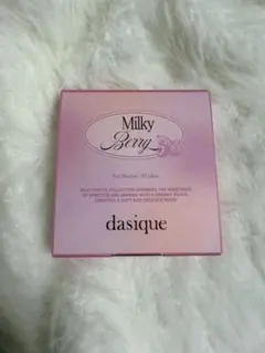 Milky Berry アイシャドウパレット　#33