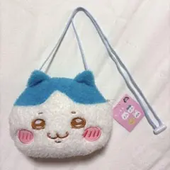 ちいかわ　ふわふわフェイスポシェット　ハチワレ　ムン顔