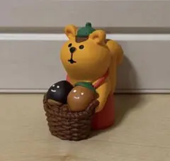 デコレ　コンコンブル　木の実運びりす