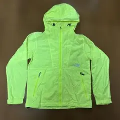 ノースフェイス　ナイロンジャケット　レディース