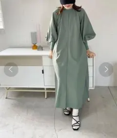 【未使用に近い】ローリーズファーム　シャカシャカソデパフワンピース　グリーン