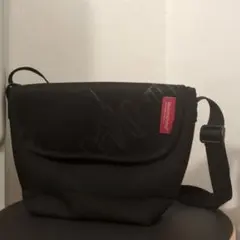 manhattan portage ショルダーバッグ　メッセンジャーバッグ　黒のサムネイル