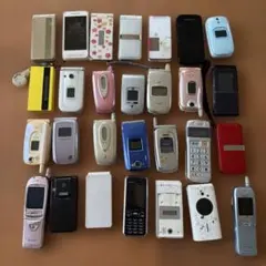 ガラケー まとめ売り 折りたたみ式携帯電話 au他8台セット ジャンク