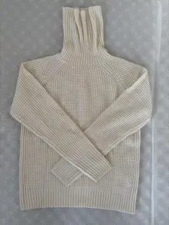 UNIQLO タートルワッフルニットセーター アイボリー　M