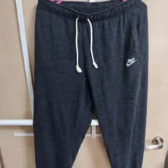 Nike チャコールグレー レディース スウェットパンツ薄手　七分丈　L