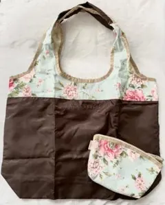 新品 未使用 LAURA ASHLEY ローラアシュレイ エコバッグ ポーチ付きのサムネイル