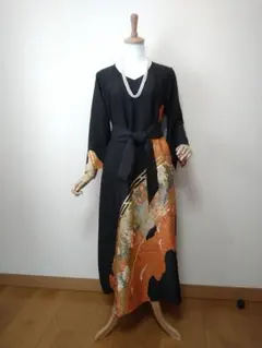 84.黒留袖ワンピース