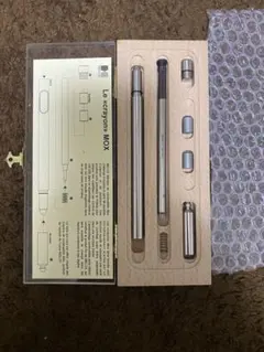 Item thumbnail for item 03a7d238-8b30-4415-8f93-5609c38efecb