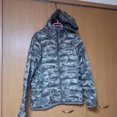 迷彩柄 フード付き ダウンジャケット
