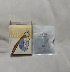 ラブブPIN FOR LOVE イニシャルキーホルダー　I