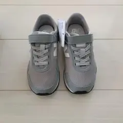 New Balance pv323 グレー スニーカー 18cm