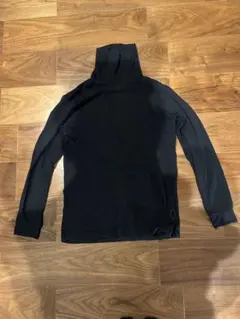 ブラック フード付き長袖カットソー