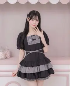 ♡ピウムpium はしごリボンティアードパフセットアップ♡ - メルカリ
