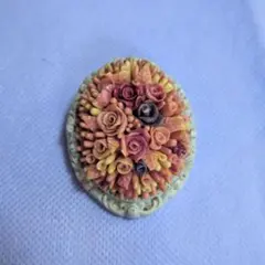 花ブローチ
