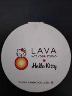 Hello Kitty LAVA HOT YOGA STUDIO ミラー