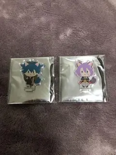 刀剣乱舞 御伴散歩 キツネ装備 ミニアクリルスタンド アクスタ 歌仙兼定 他1点