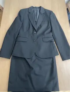 ブラックスーツ上下　レディース