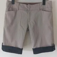 グレージュ ストライプ ショートパンツ