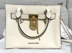 Item thumbnail for item 04f074d3-f654-439d-a416-e5800ee87019