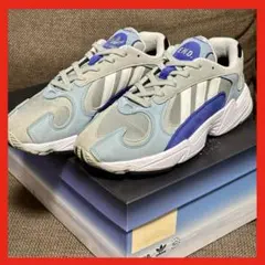 定価17,600円 28.0cm adidas yung-1 - メルカリ