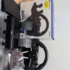 PS4用レーシングホイールとペダルセット