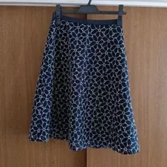 any SiSネイビー花柄スカートのサムネイル