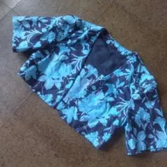 黒地にブルーの鮮やかな花柄 半袖ボレロ オーダー仕立て