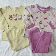 UNIQLO キルトパジャマ　長袖　パジャマ　100 女の子 ２組セット