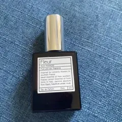 パルファム　オゥ　パラディ　フルール