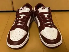 Nike Dunk Low ホワイト/バーガンディ