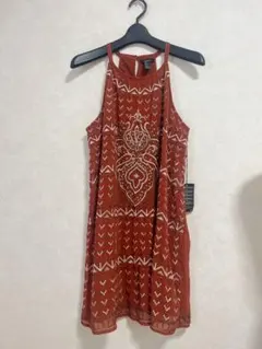 ⚠️8/31削除予定 FOREVER 21 刺繍 ノースリーブ トップス ブラウン