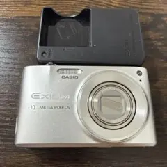 CASIO EXILIM EX-Z300 シルバー 本体　動作未確認
