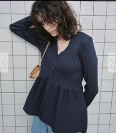 2026年最新】ペプラムカーディガン ネイビーの人気アイテム - メルカリ
