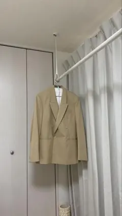 ダブルブレストベージュ