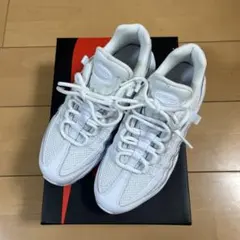 Nike Air Max 95 ホワイトシューズ 24cmDH8015-100。