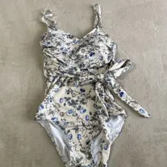 花柄 ワンピース　水着 リボン