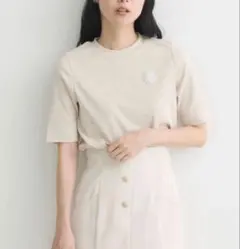 earth music & ecology ベージュTシャツ